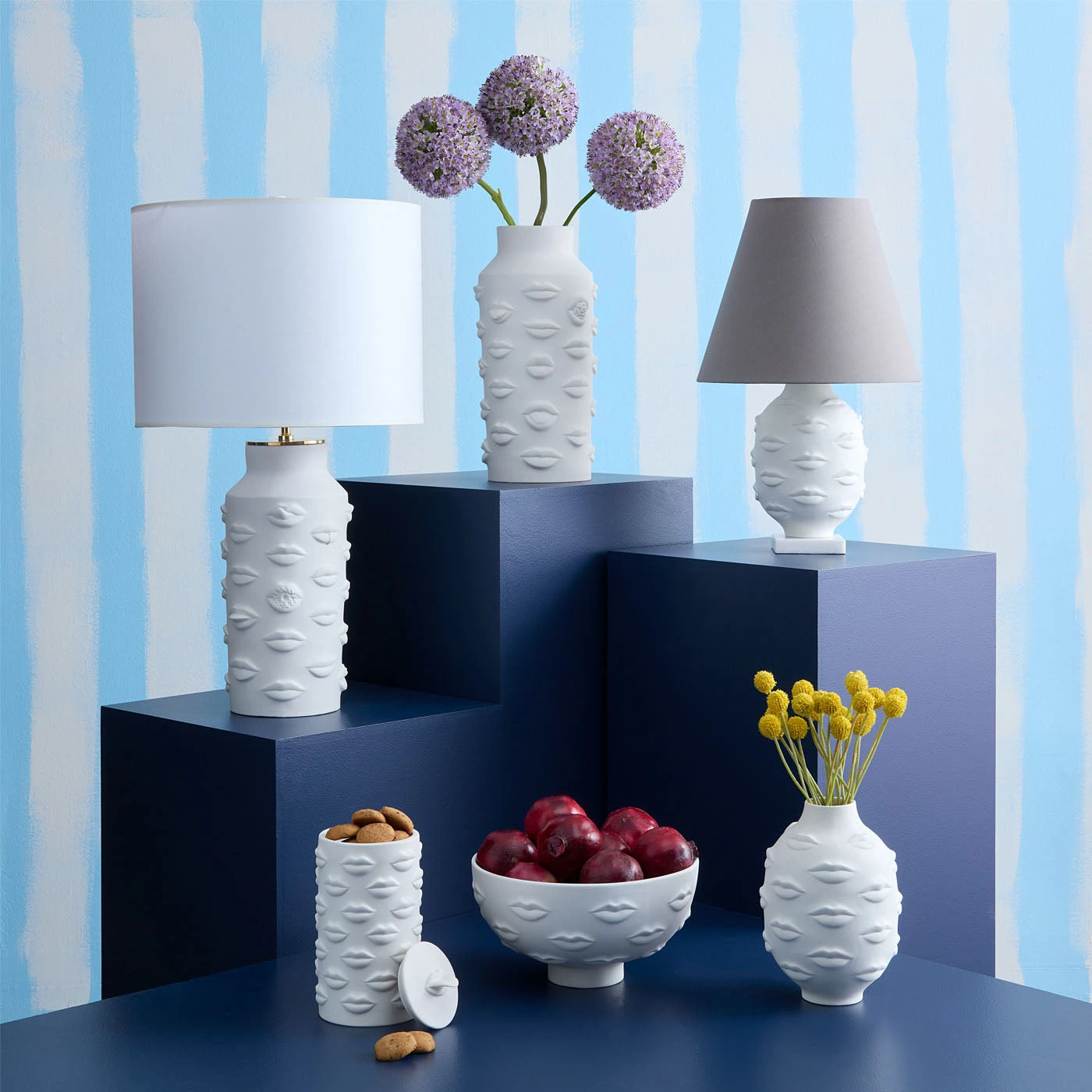 Jonathan Adler Gala Lips Table Lamp