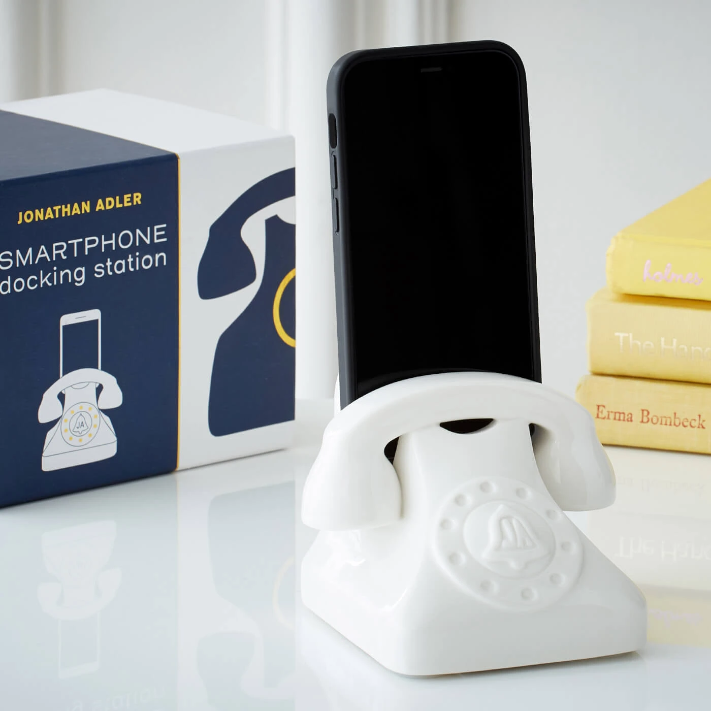 Jonathan Adler Smartphone Dock