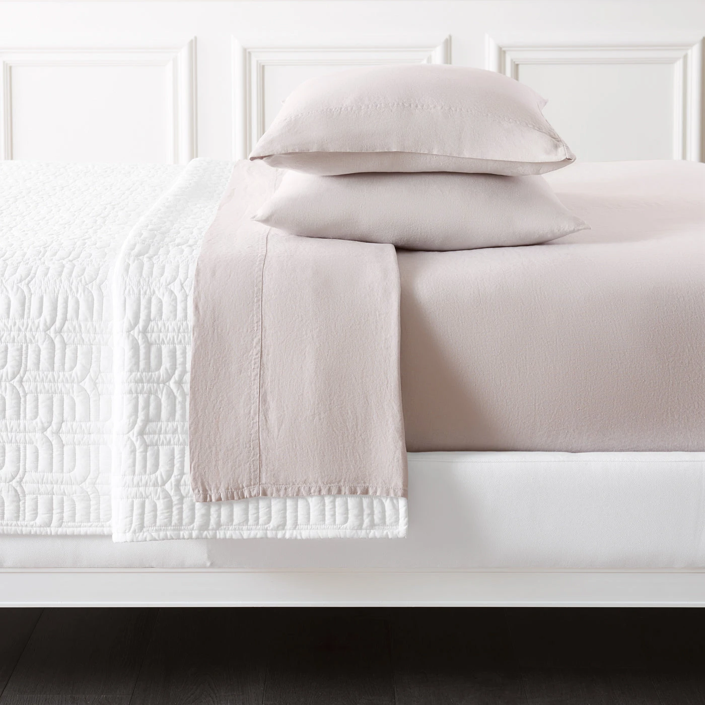 Jonathan Adler Sheet Sets Getaway Linen Sheet Set